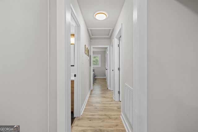 2060 Hallmark Court SE, Atlanta, GA 30316