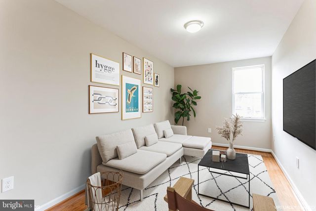 733 E PRESTON ST, Baltimore, MD 21202