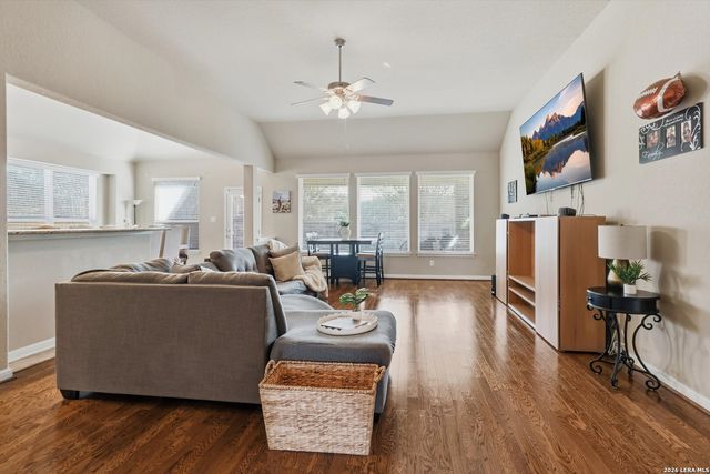 209 LUDWIG, Boerne, TX 78006