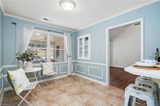 1056 Gales Avenue, Winston-salem, NC 27106