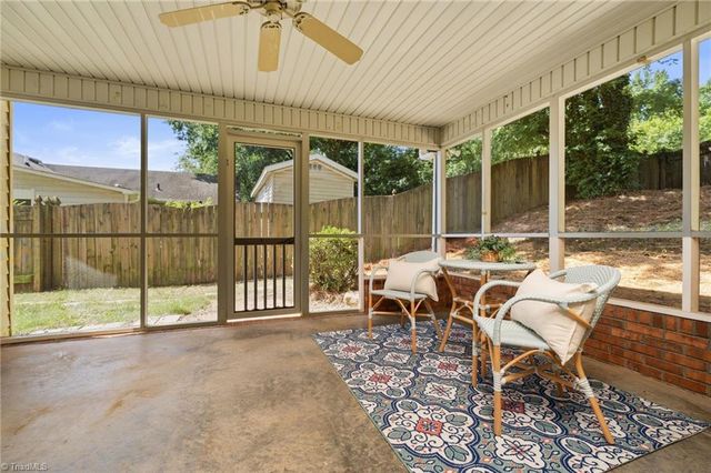 1056 Gales Avenue, Winston-salem, NC 27106