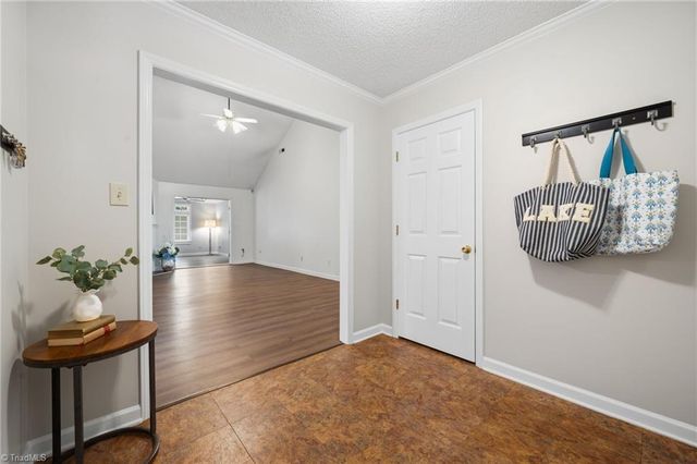 1056 Gales Avenue, Winston-salem, NC 27106