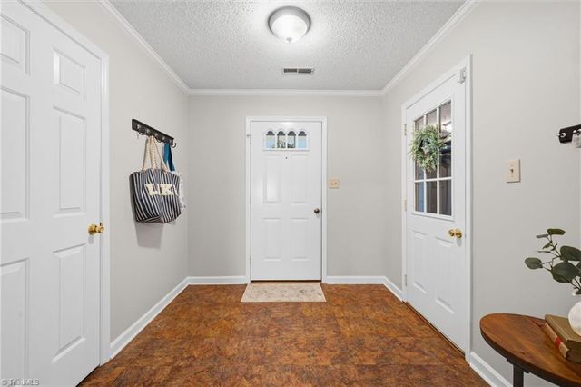 1056 Gales Avenue, Winston-salem, NC 27106