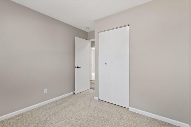 102 Redmond Road, Columbus, OH 43228