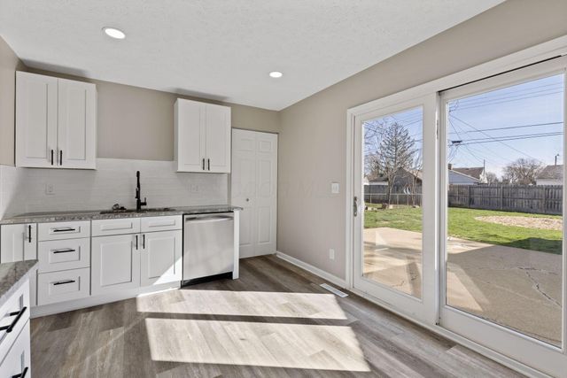 102 Redmond Road, Columbus, OH 43228