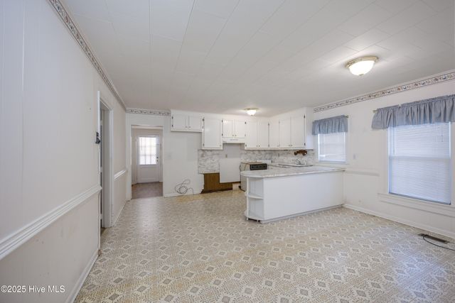 100 North Boulevard, Clinton, NC 28328