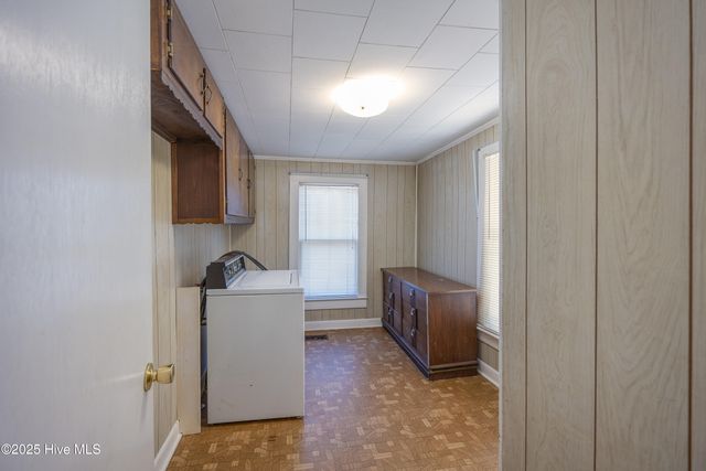 100 North Boulevard, Clinton, NC 28328