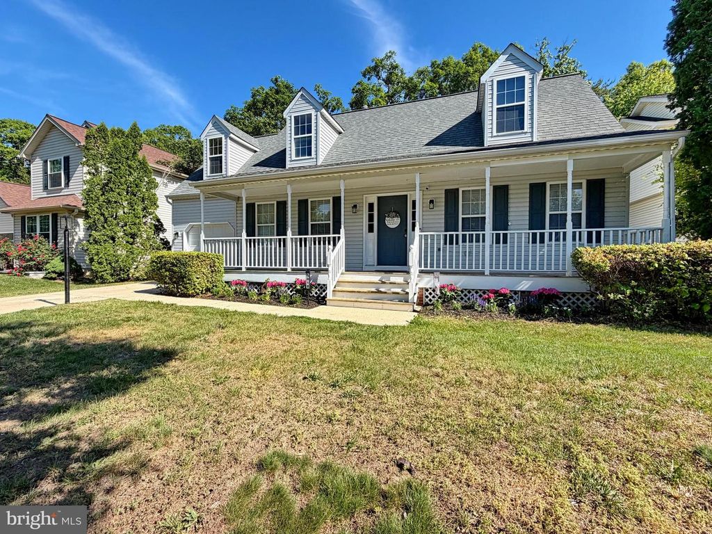 Image 13 of property listing at 5018 REDHORSE CT, Waldorf, MD 20603