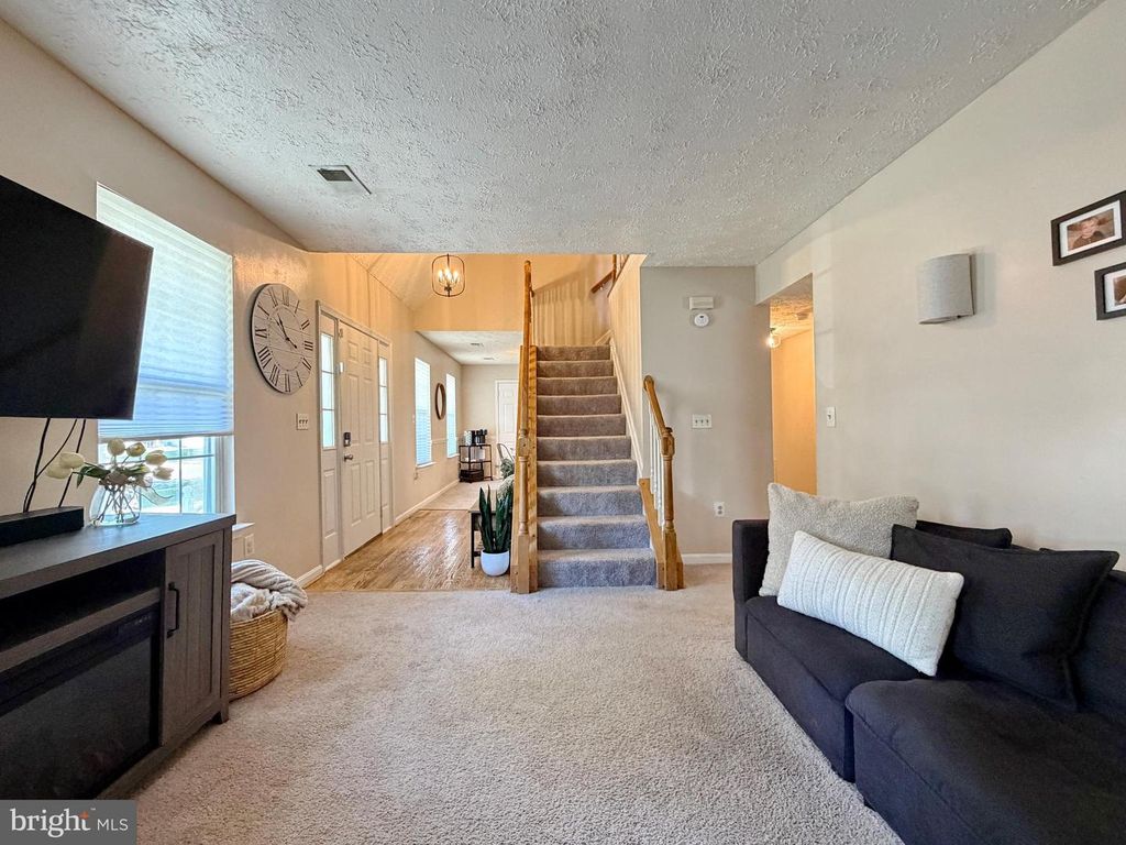 Image 24 of property listing at 5018 REDHORSE CT, Waldorf, MD 20603
