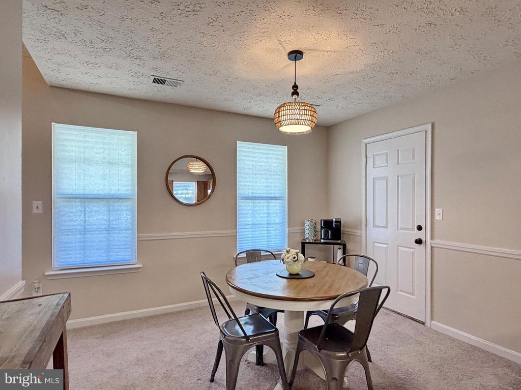 Image 27 of property listing at 5018 REDHORSE CT, Waldorf, MD 20603
