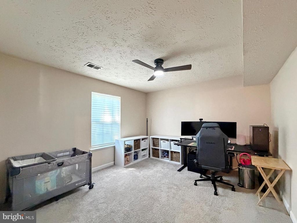 Image 48 of property listing at 5018 REDHORSE CT, Waldorf, MD 20603