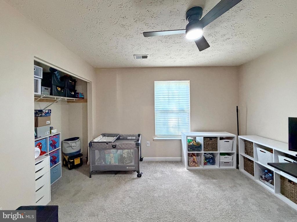 Image 49 of property listing at 5018 REDHORSE CT, Waldorf, MD 20603