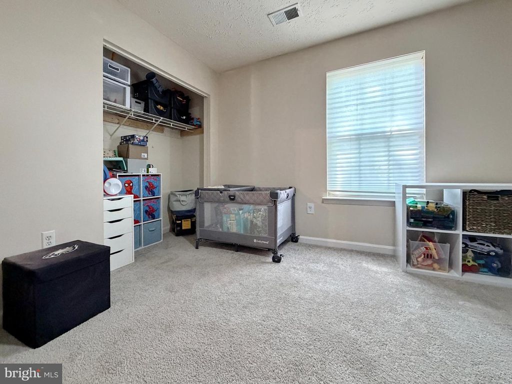 Image 50 of property listing at 5018 REDHORSE CT, Waldorf, MD 20603