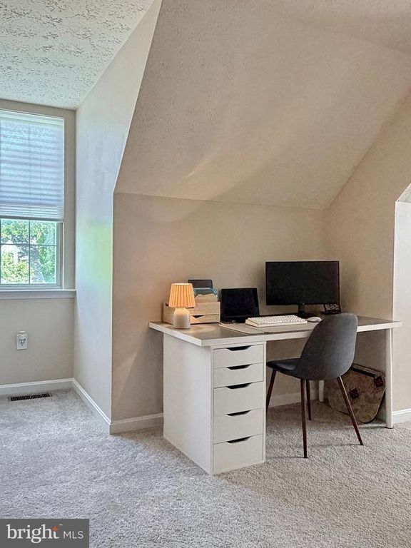 Image 58 of property listing at 5018 REDHORSE CT, Waldorf, MD 20603