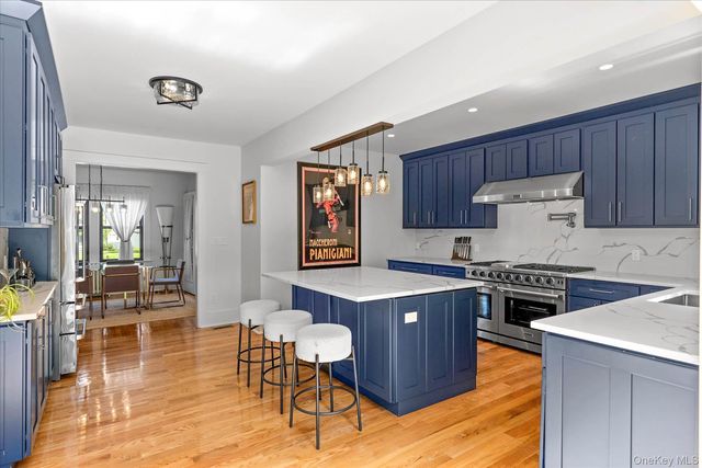 619 Bailey Avenue, Greenport, NY 11944