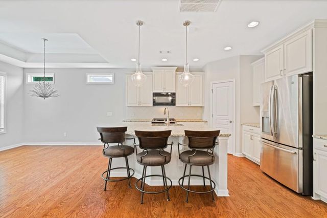 400 Laurel Spring Court, Canton, GA 30114