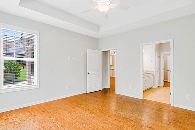 400 Laurel Spring Court, Canton, GA 30114