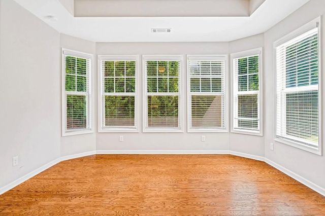 400 Laurel Spring Court, Canton, GA 30114
