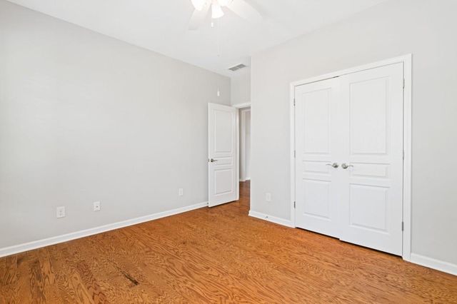 400 Laurel Spring Court, Canton, GA 30114