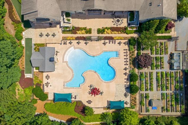 400 Laurel Spring Court, Canton, GA 30114