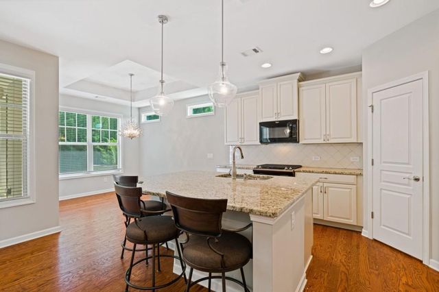 400 Laurel Spring Court, Canton, GA 30114