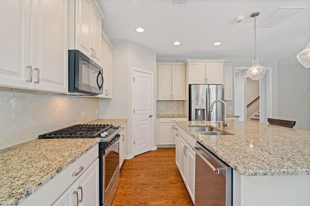 400 Laurel Spring Court, Canton, GA 30114