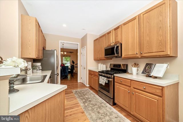 18933 FOUNTAIN HILLS DR, Germantown, MD 20874