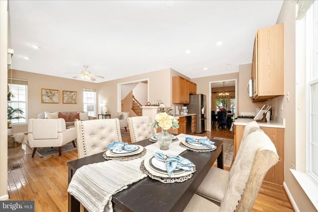 18933 FOUNTAIN HILLS DR, Germantown, MD 20874