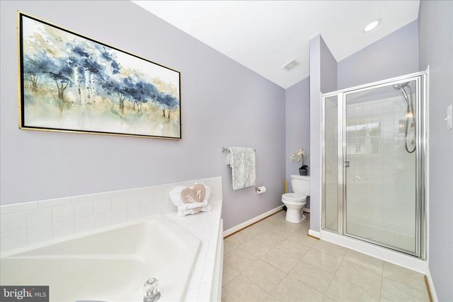 18933 FOUNTAIN HILLS DR, Germantown, MD 20874