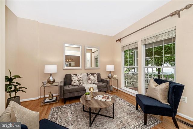 18933 FOUNTAIN HILLS DR, Germantown, MD 20874