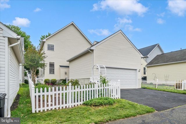 18933 FOUNTAIN HILLS DR, Germantown, MD 20874