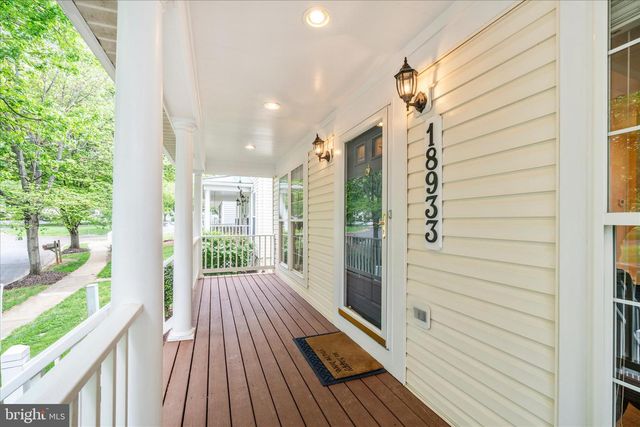 18933 FOUNTAIN HILLS DR, Germantown, MD 20874