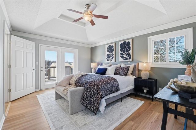 23313 S Aero Drive, Peculiar, MO 64078