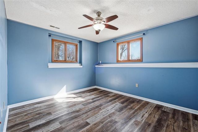 23313 S Aero Drive, Peculiar, MO 64078