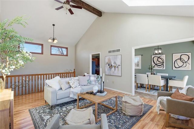 23313 S Aero Drive, Peculiar, MO 64078