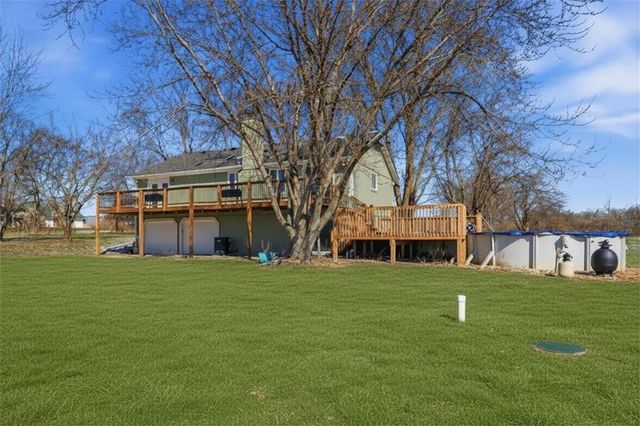 23313 S Aero Drive, Peculiar, MO 64078