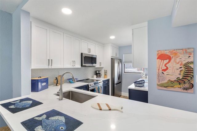 17580 GULF BOULEVARD 115, Redington Shores, FL 33708