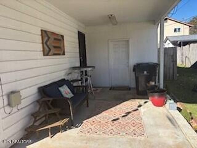 525 Tipton Ave, Knoxville, TN 37920