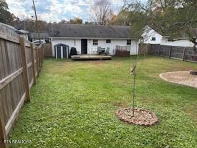 525 Tipton Ave, Knoxville, TN 37920