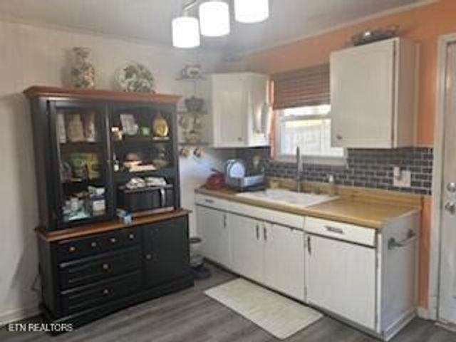 525 Tipton Ave, Knoxville, TN 37920