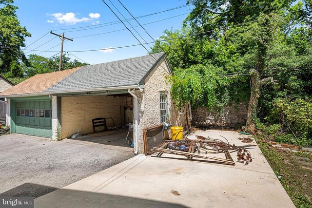 225 UPLAND RD, Merion Station, PA 19066
