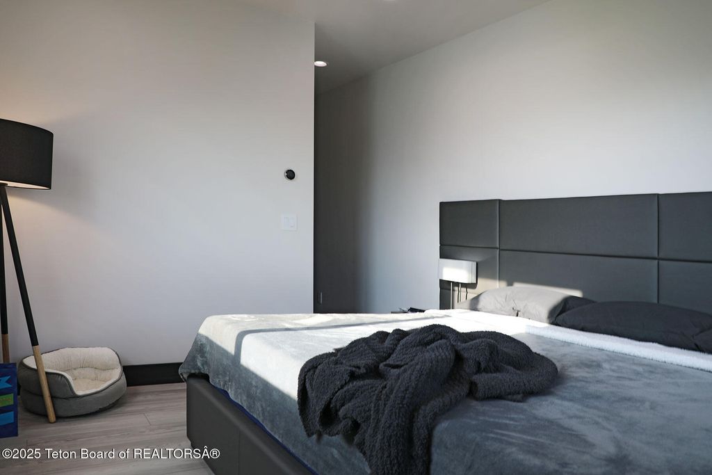 868 DIAMANDIS DR., Alpine, WY 83128 photo 11