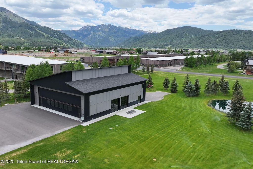 868 DIAMANDIS DR., Alpine, WY 83128 photo 27