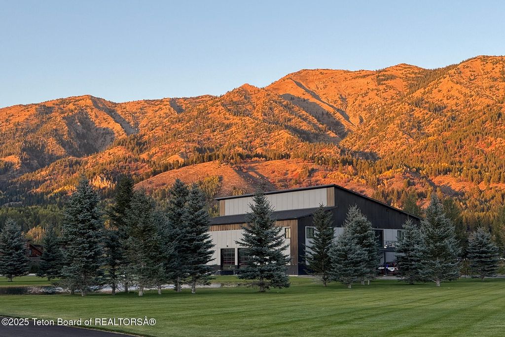 868 DIAMANDIS DR., Alpine, WY 83128 photo 37