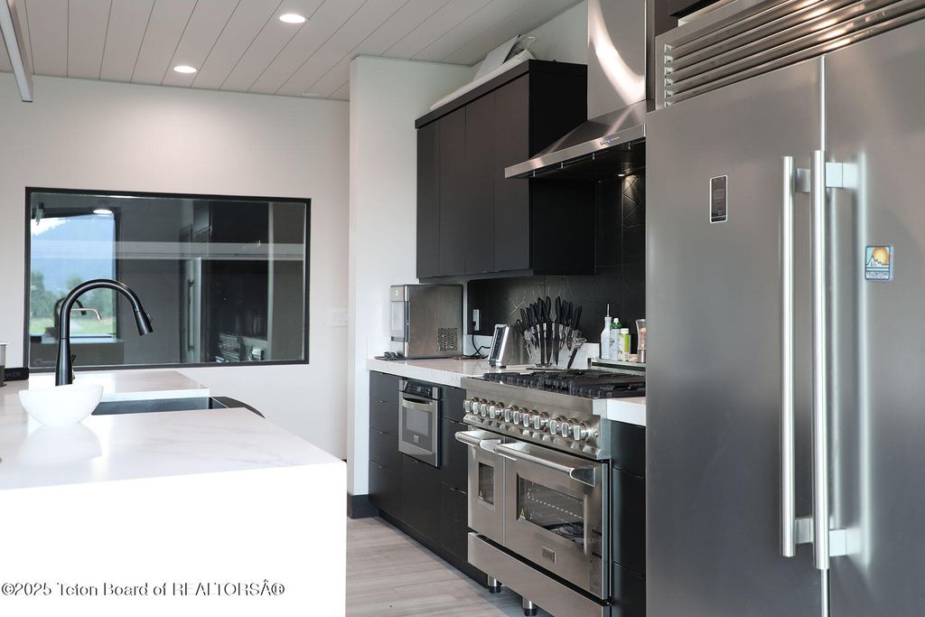 868 DIAMANDIS DR., Alpine, WY 83128 photo 9