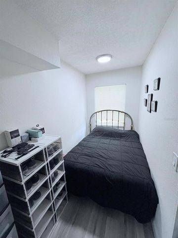 10004 MEMORIAL HIGHWAY, Tampa, FL 33615