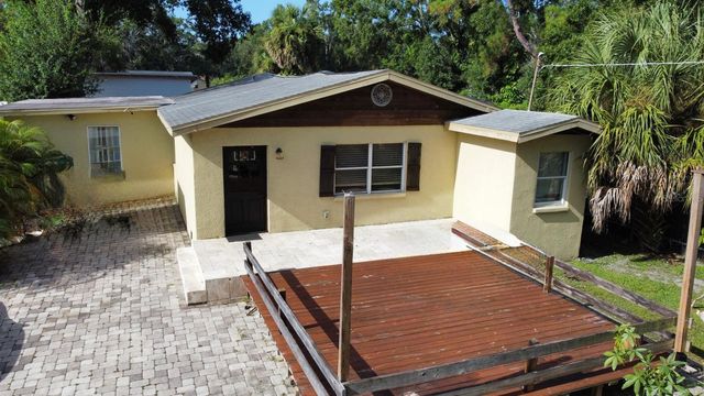 10004 MEMORIAL HIGHWAY, Tampa, FL 33615