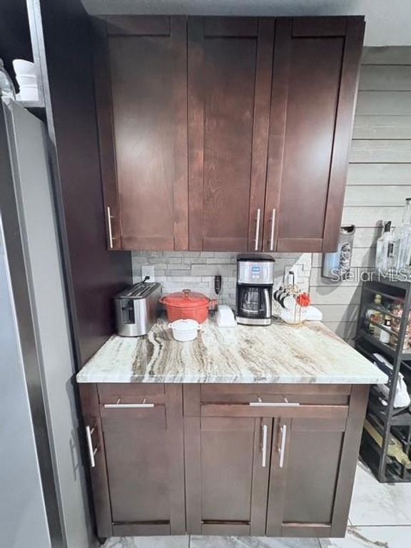 Image 18 of property listing at 10004 MEMORIAL HIGHWAY, Tampa, FL 33615