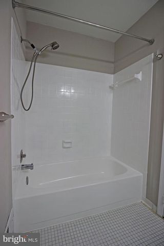 8022 NORTHUMBERLAND RD, Springfield, VA 22153