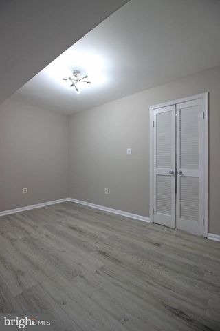 8022 NORTHUMBERLAND RD, Springfield, VA 22153